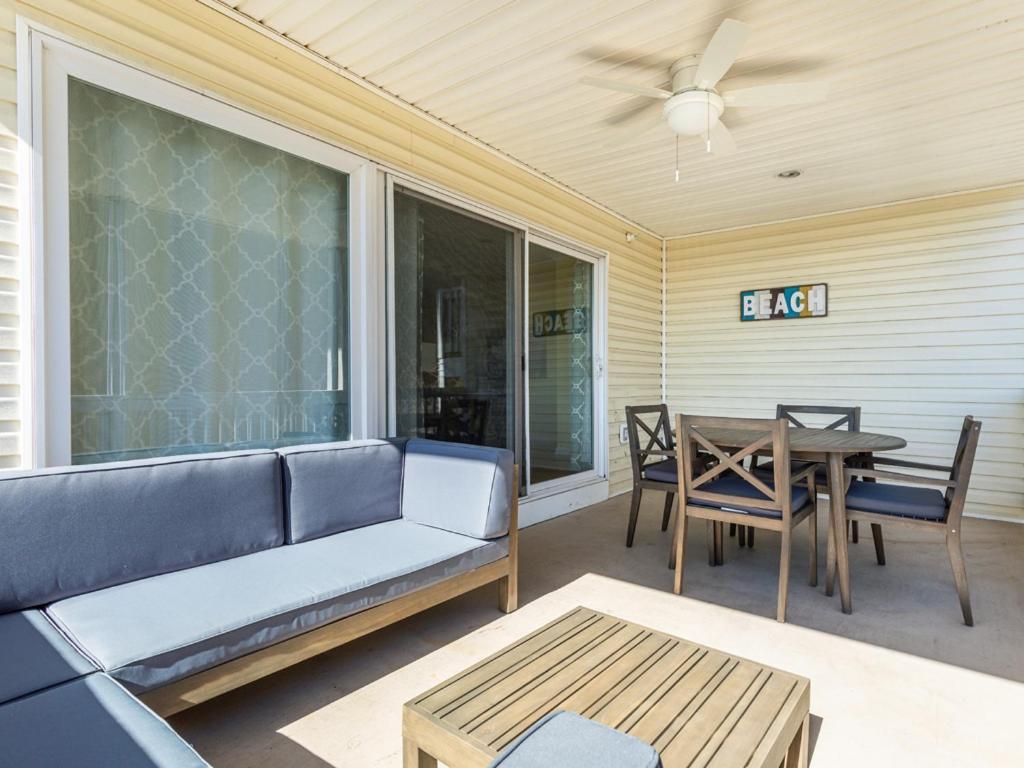 Bee By The Sea Apartment ไทบีไอส์แลนด์ ภายนอก รูปภาพ